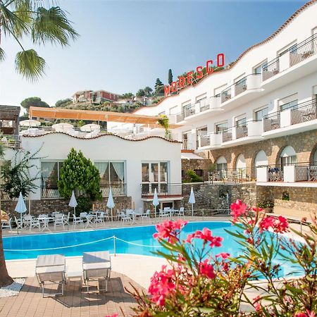Hotel Moresco Diano Marina Exterior foto